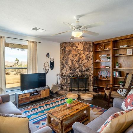 The Stargaze In Joshua Tree - Pool, Hot Tub, Views Villa Екстериор снимка