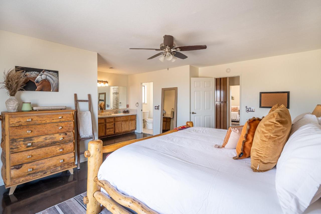 The Stargaze In Joshua Tree - Pool, Hot Tub, Views Villa Екстериор снимка